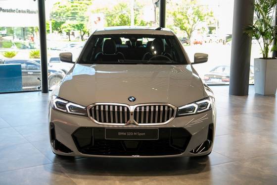 BMW 320i 2.0 16V TURBO FLEX M SPORT AUTOMÁTICO